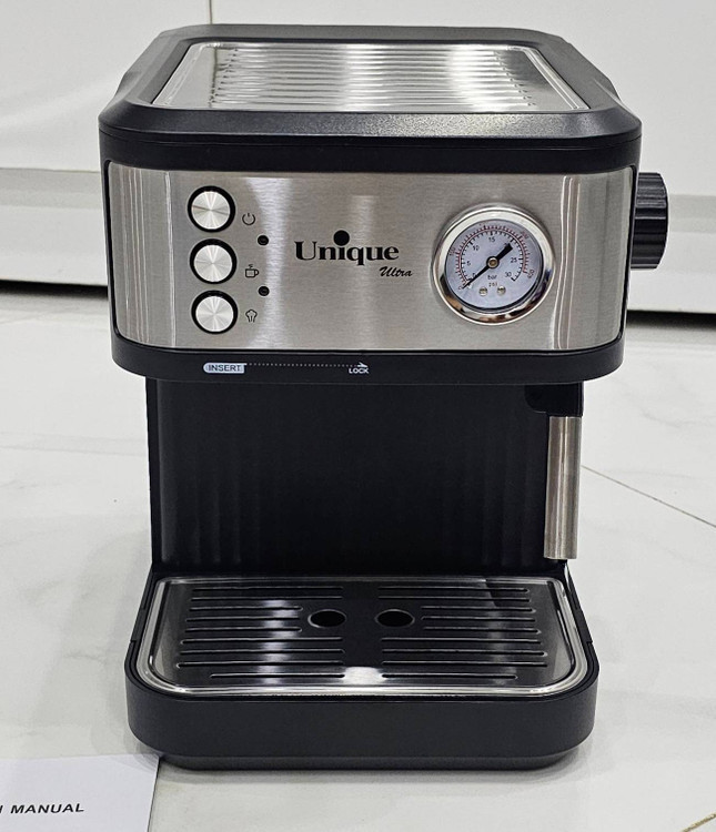 اسپرسو ساز یونیک مدل UA-147 ظرفیت 1.8 لیتر ۲0 بار